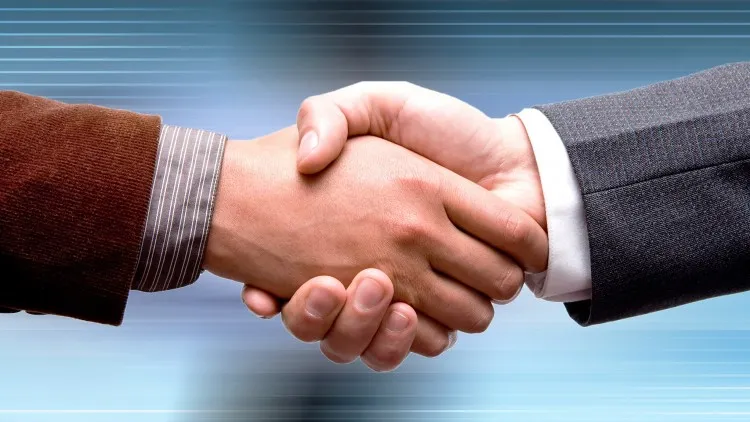 FOTO: Satışta Müşteri İlişkileri Yönetimi